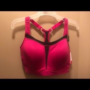 Women’s sport bra